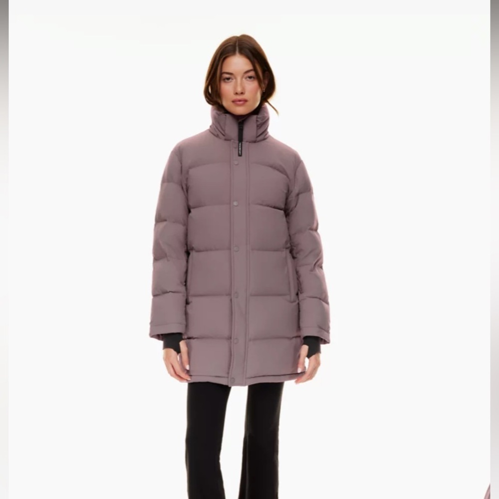 Aritzia Super Puff Mid Smoked Eggplant